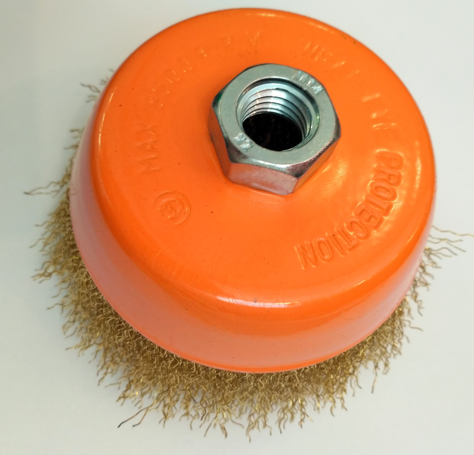 Кордщетка Bohrer чашеобразная латунированная мягкая  65 мм для УШМ